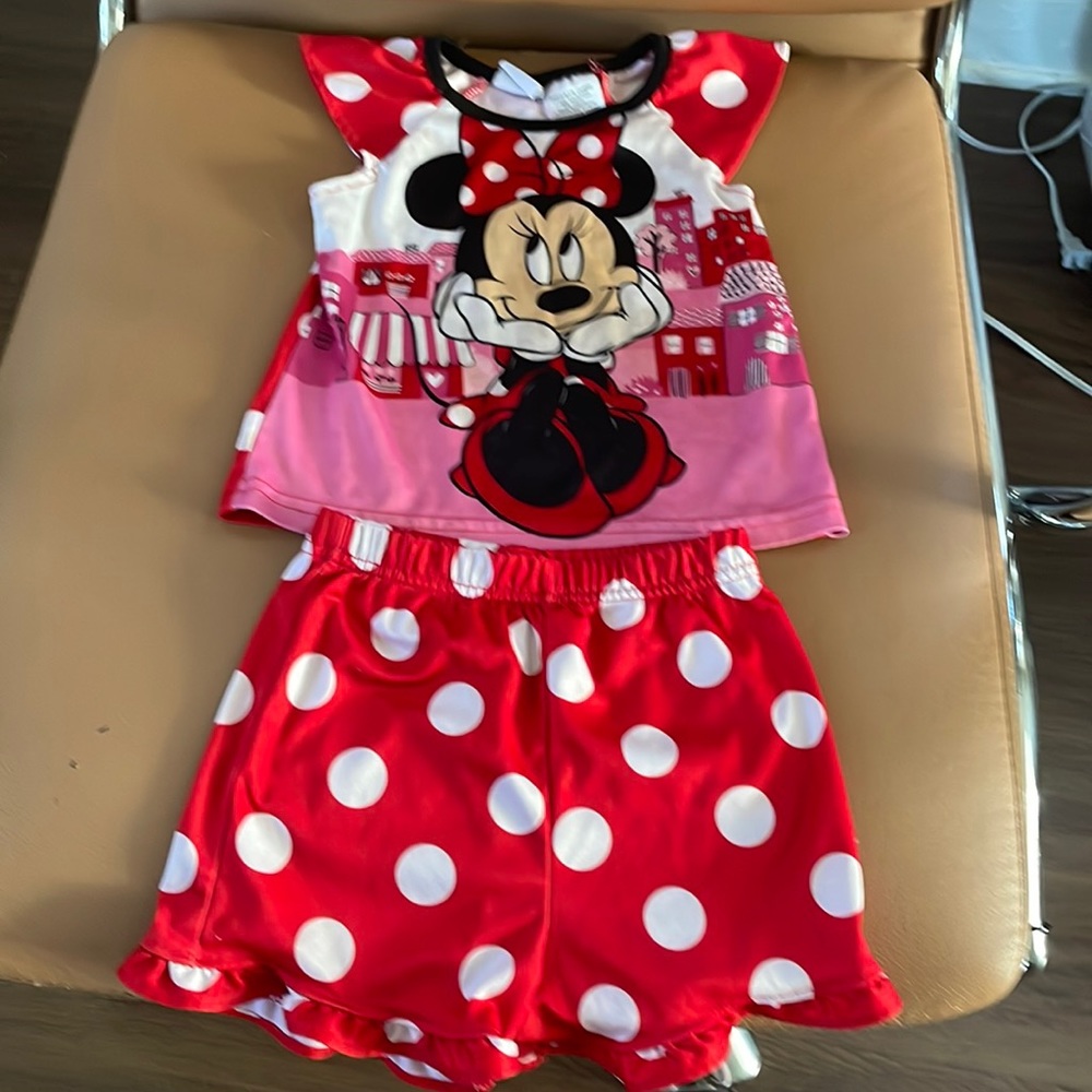 DiSNEY MINNIE MOUSE SET SIZE 24 MONTHS